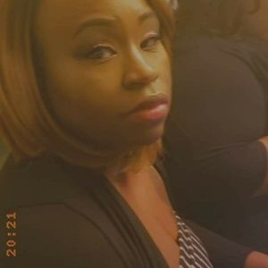 Meet your Posher, Tennise